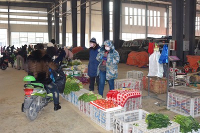 市、区商务局领导莅临城阳批发市场调研食用农产品供应保障工作